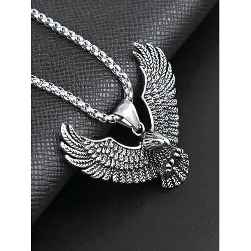 collier pendentif aigle en argent pour homme – bijoux symboliques audacieux et détaillés pour la force et la liberté