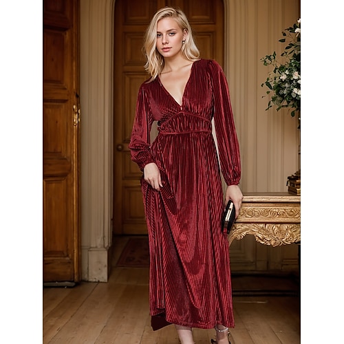 Robe midi froncée en velours à col V