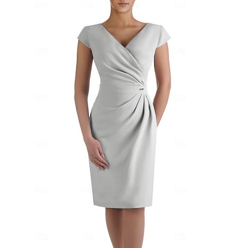 Robe de mère de la mariée fourreau invitée de mariage élégante en V longueur genou tissu extensible manches courtes avec ruchés taille personnalisée gratuite