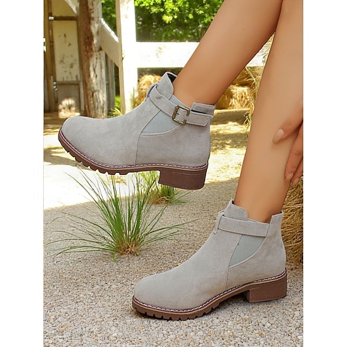 Botines marrones para mujer: botas de otoño con hebilla para Oktoberfest, mercados agrícolas, festivales de cerveza y días rústicos al aire libre.