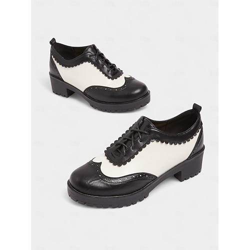  Dámské vintage černobílé oxfordské boty typu brogue z 50. let se šněrovacím designem a nízkým podpatkem - retro obuv z oktoberfestu pro běžné nošení, práci a cosplay oblečení.