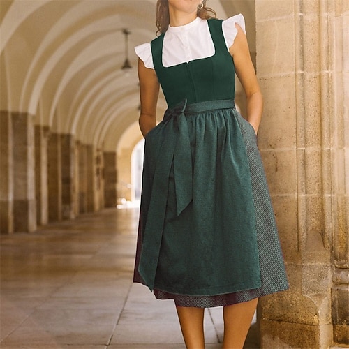 green oktoberfest dress Vintage Oktoberfest Dirndl Dress by Licht Trachtenhaus main image 1