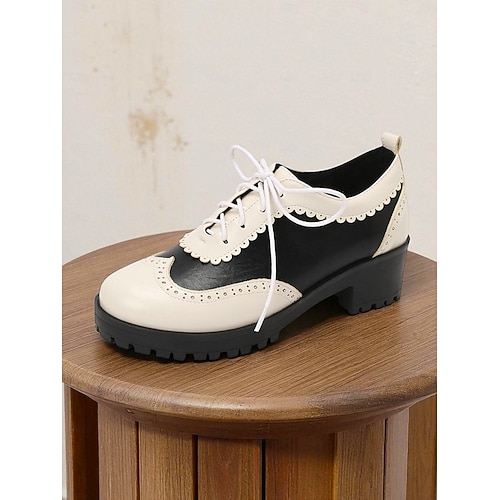  Dámské vintage černobílé oxfordské boty typu brogue z 50. let se šněrovacím designem a nízkým podpatkem - retro obuv z oktoberfestu pro běžné nošení, práci a cosplay oblečení.