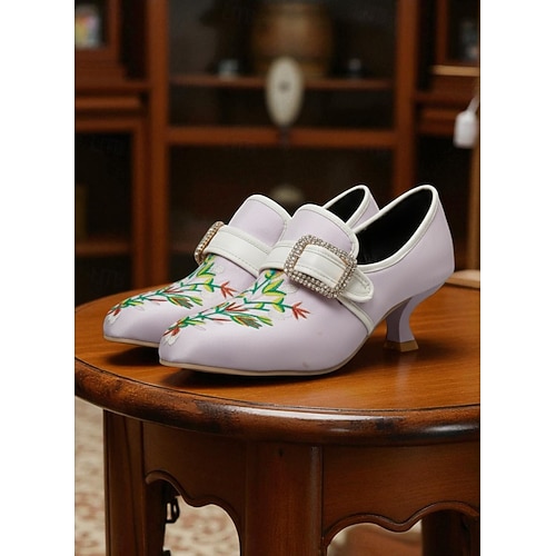  Women's Black Vintage Embroidered Kitten Heel Shoes with Rhinestone Buckle – Elegant Floral Court Pumps for Retro Outfits, Costume Shoes and Gatsby Parties