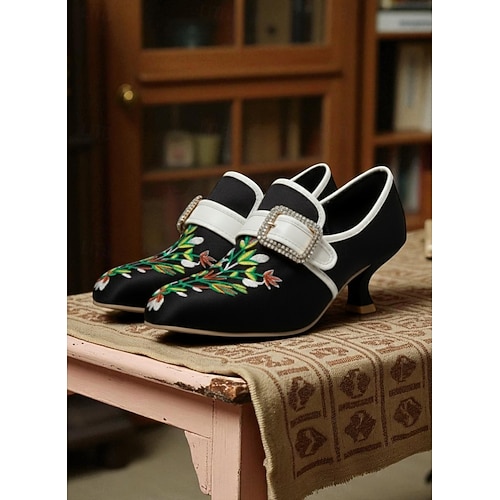  Women's Black Vintage Embroidered Kitten Heel Shoes with Rhinestone Buckle – Elegant Floral Court Pumps for Retro Outfits, Costume Shoes and Gatsby Parties