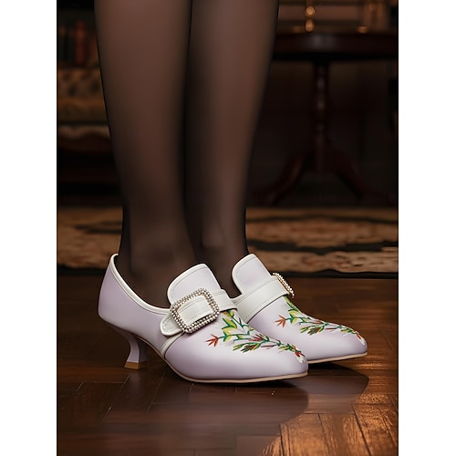  Women's Black Vintage Embroidered Kitten Heel Shoes with Rhinestone Buckle – Elegant Floral Court Pumps for Retro Outfits, Costume Shoes and Gatsby Parties