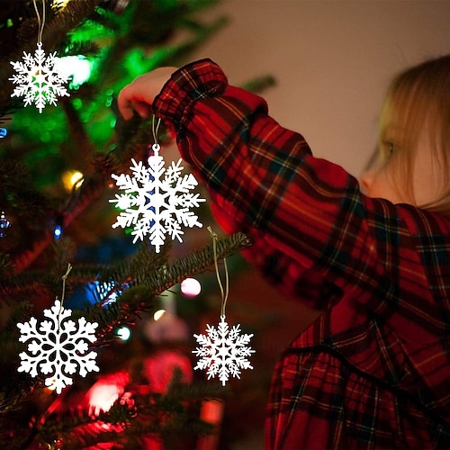  36 flocons de neige pour décorations de sapin de Noël, ornements en plastique blanc pailleté, décorations hivernales d'intérieur pour un décor féérique.