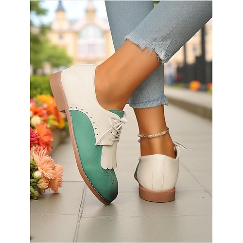  scarpe oxford bicolore da donna con frange, brogue stringate vintage anni '50 per abbigliamento casual, outfit quotidiani e feste retrò