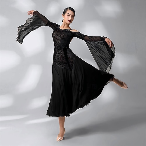 elegant ballroom dress Elegant Ribbed Dress With Long Sleeves