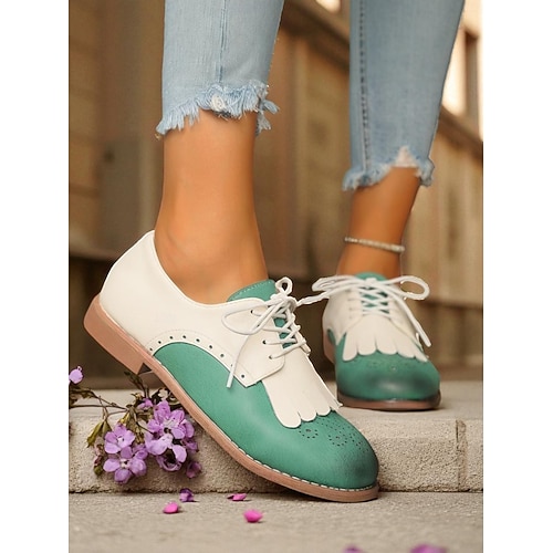  scarpe oxford bicolore da donna con frange, brogue stringate vintage anni '50 per abbigliamento casual, outfit quotidiani e feste retrò