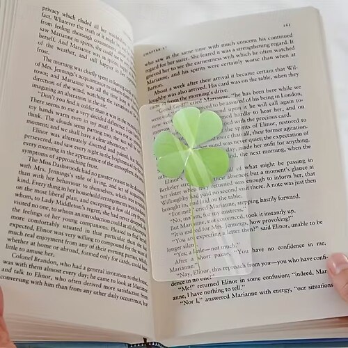  Set of 12 St. Patrick 2026 luck Four-Leaf Clover Cards Transparent design suitable for birthdays and weddings St Patrick's Day-themed decorations