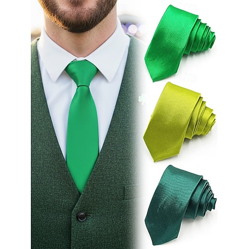 Cravate en satin vert pour homme, idéale pour la Saint-Patrick. Disponible en plusieurs nuances de vert, en polyester lisse. Style classique et festif, parfaite pour les défilés, les fêtes, les mariages et autres célébrations.