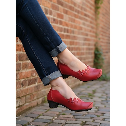  Women's Medieval Viking Style Low Heel Leather Shoes – Retro Green Hand-Stitched Details for Costume, Renaissance Fair, Festivals & Daily Vintage Outfits