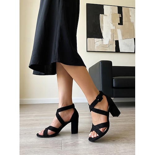 are dress sandals business casual Business casual gets a lot easier in the summer when you can just slip on  easy dresses. It's a no brainer