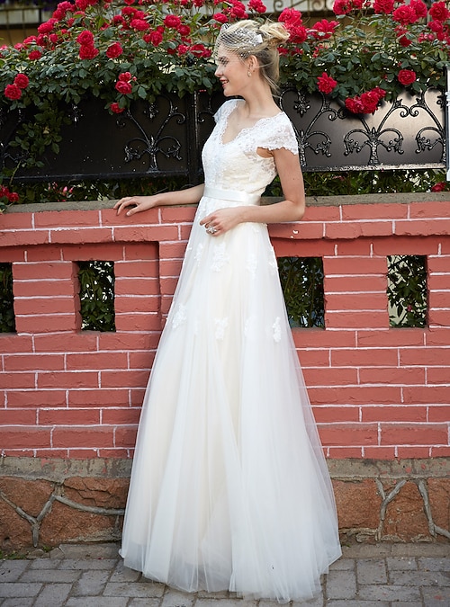 A-Line Wedding Dresses Floor Length Lace Over Tulle with Sash / Ribbon  Appliques 2021 2026 - $229.99