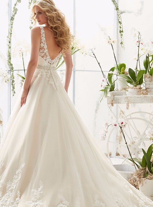 green emerald velvet dress Sexy V-Neck Beaded Wedding Photography Dress