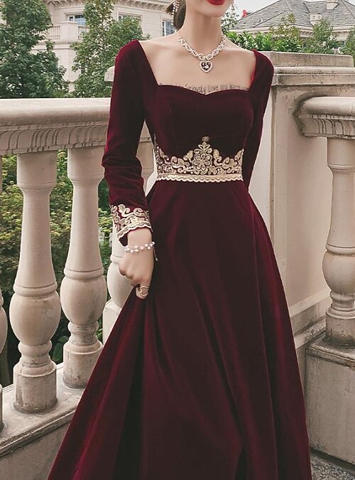 A-Line Prom Black Dress Vintage Dress Party Wear Floor Length Long Sleeve  Scoop Neck Fall Wedding Guest Velvet with Appliques dress to impress 2026 -  $103.99