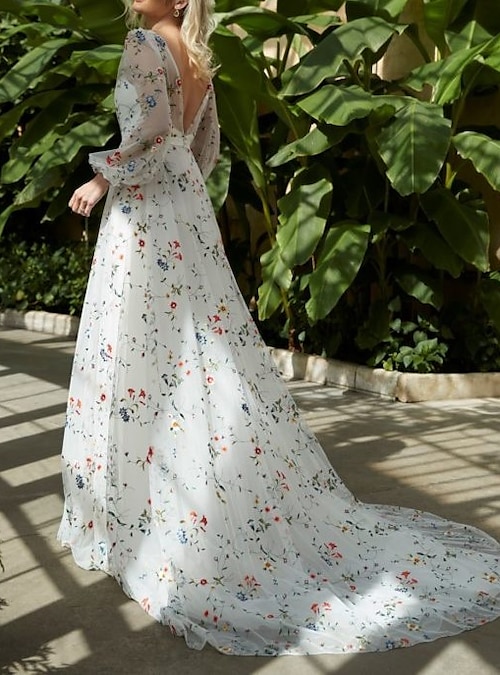 A-line V-neck Floral Court Train Bridal Wedding Dresses -  Canada