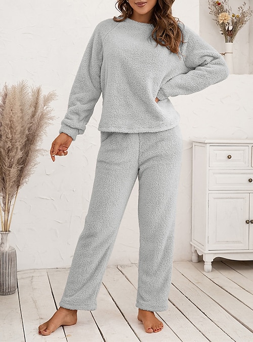 Cosy pjs  Casual fall outfits, Pajamas women, Chic fall outfits