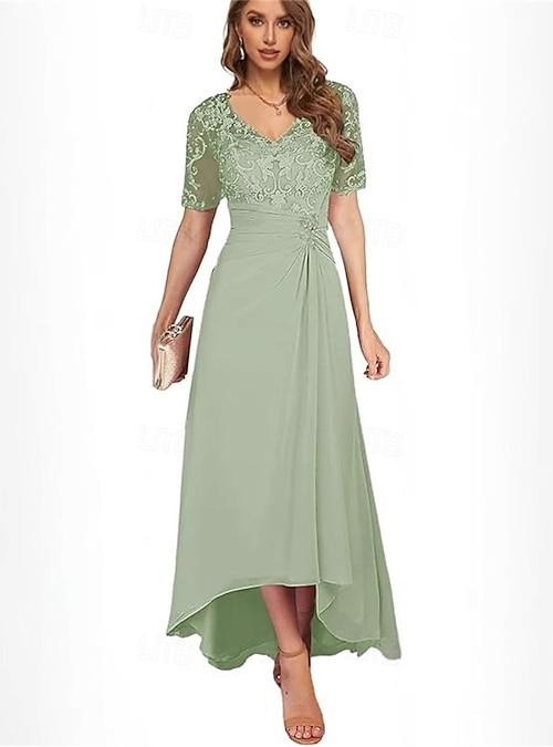 A-Line Mother of the Bride Dress Elegant Simple V Neck Asymmetrical Chiffon  Short Sleeve with Solid Color 2026