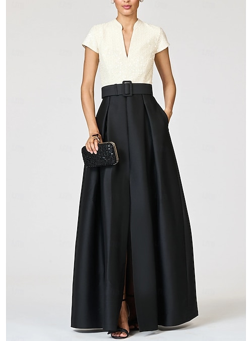 ドレスルームアミ　ゴールドラメがクールなブラックカラーのドレス ジャズ奏者にオススメのゴールドラメがクールなブラックカラーの