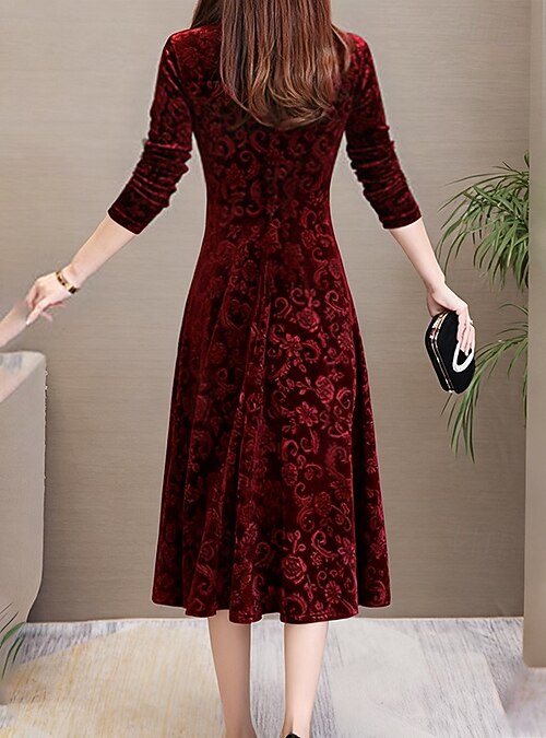 Women's Midi Dress Velvet Dress Party Dress Swing Dress Emerald Green Dress  Elegant Fashion Romantic Vacation Winter Dress Wedding Guest Slim Floral  Long Sleeve V Neck Black Red Green Spring Fall 2026 -
