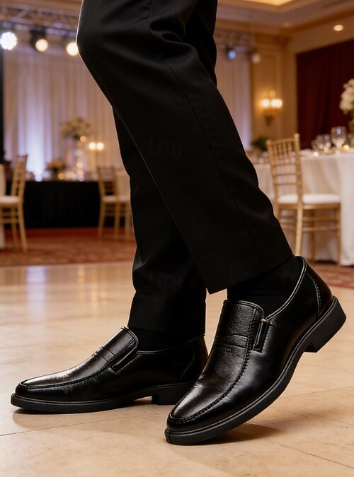 Men's Black Slip-On Dress Shoes, Classic Formal Shoes for Weddings, Business, and Semi-Formal Events, Comfortable and Stylish Footwear for Men