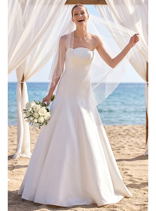 Wedding Dresses| Variety of selections that fits every man