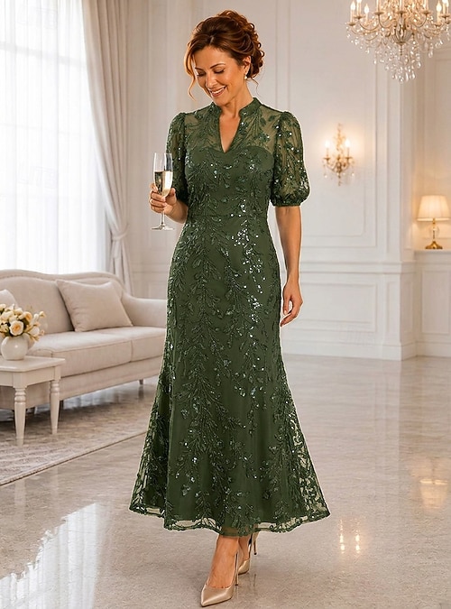 satin chocolate brown dress Body M / Size:US11 / UK10 / EU44 length hemline creates a BATSHEVA Satin's Birthday Shoot In