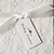 Недорогие Свадебные приглашения-Боковой сгиб Свадебные приглашения Пригласительные билеты Формальный Старинный Цветочный стиль Тиснённая бумага 15*15 см Бант