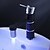 Недорогие Смесители для раковины в ванной-Ванная раковина кран - LED Живопись По центру Одно отверстие / Одной ручкой одно отверстие