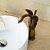 Недорогие Смесители для раковины в ванной-Ванная раковина кран - FaucetSet Античная медь По центру Одно отверстие / Одной ручкой одно отверстиеBath Taps