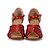 Недорогие Обувь для латиноамериканских танцев-Жен. Обувь для латины Обувь для сальсы Выступление Сандалии На каблуках Кроссовки Лак Пряжки С отверстиями Каблук &quot;Клеш&quot; С пряжкой Красный Синий Золотистый / Сатин / Кожа