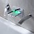 olcso Fürdőszobai mosdócsapok-Fürdőszoba mosogató csaptelep - Vízesés / LED Króm Fali Egy fogantyú három lyuk