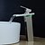 preiswerte Waschbeckenarmaturen-Waschbecken Wasserhahn - LED / Wasserfall Gebürsteter Nickel Mittellage Einhand Ein LochBath Taps / Messing
