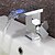 abordables Grifería para lavabos-Baño grifo del fregadero - LED / Cascada Cromo Lavabo Sola manija Un agujeroBath Taps