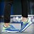 baratos Sapatos Desportivos para Homem-Homens Pele Primavera / Outono Conforto Tênis Caminhada Antiderrapante Azul / Preto / Cinzento / Cadarço