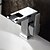 お買い得  浴室・洗面台用水栓金具-バスルームのシンクの蛇口 - 滝状吐水タイプ / LED クロム センターセット シングルハンドルつの穴Bath Taps