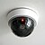 رخيصةأون كاميرات CCTV-1PC لkingneo البيضاء لاسلكية وهمية كاميرا وهمية الأمن قبة الدوائر التلفزيونية المغلقة مع وامض LED أحمر ضوء للمنزل أو مكتب مركز لل