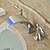 お買い得  浴室・洗面台用水栓金具-近代の 組み合わせ式 滝状吐水タイプ LED セラミックバルブ 二つのハンドル三穴 クロム, バスルームのシンクの蛇口