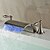 お買い得  浴室・洗面台用水栓金具-バスルームのシンクの蛇口 - LED / 滝状吐水タイプ ブラッシュドニッケル 組み合わせ式 二つのハンドル三穴Bath Taps / 真鍮