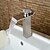 preiswerte Waschbeckenarmaturen-Waschbecken Wasserhahn - Wasserfall Gebürsteter Nickel Mittellage Einhand Ein LochBath Taps / Messing