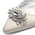 Χαμηλού Κόστους Παπούτσια Γάμου-Γυναικεία Γαμήλια παπούτσια Κρίσταλ Σανδάλια Μεγάλα Μεγέθη Γάμου Πάρτι &amp; Βραδινή Έξοδος Μονόχρωμο Καλοκαίρι Τεχνητό διαμάντι Κρυσταλλάκια Επίπεδο Τακούνι Μυτερή Μύτη Βασικό Σατέν Ασημί Μαύρο Λευκό