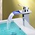 お買い得  浴室・洗面台用水栓金具-バスルームのシンクの蛇口 - LED / 滝状吐水タイプ クロム 洗面ボウル シングルハンドルつの穴Bath Taps / 真鍮