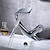 abordables Classiques-Robinet de lavabo de salle de bain, cascade en laiton finition chromée Robinet de bain monotrou de style contemporain avec interrupteur chaud et froid