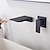 abordables Soporte para pared-grifo de lavabo de baño - montaje en pared / cascada acabados pintados grifos de baño monomando de pared de dos orificios