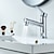 Недорогие классический-смеситель для раковины для ванной комнаты - вытяжной / выдвижной спрей гальваника / окрашенная отделка центральная часть одинарная ручка два отверстиякраны для ванны / латунь