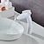 abordables Classiques-Robinet de lavabo de salle de bain cascade avec tuyau d&#039;alimentation, robinet de lavabo monotrou à poignée unique, mitigeur de lavabo à corps incliné commercial