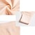 preiswerte Multipack-Unsichtbare nahtlose Unterwäsche der Frauen Eisseide-Yoga-Schlüpfer mit halber Rückenabdeckung, reine Farbe, Grundschlüpfer