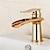 billiga Badrumshandfat-tvättställsblandare, vattenfall i mässing med ett handtag två håls badkranar (hög eller kort kropp)